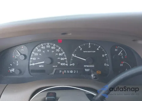 2000 Lincoln Navigator z USA, uszkodzony, nr VIN 5LMRU27A2YLJ11996